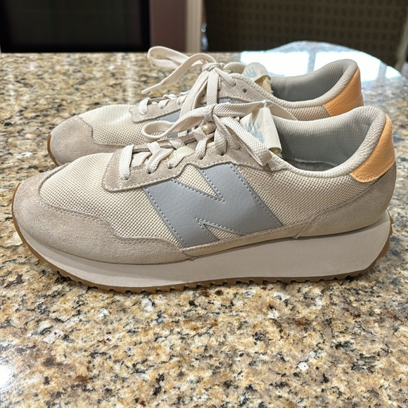 New Balance Shoes - New Balance 237